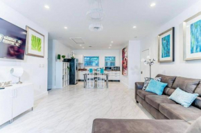 Modern Sunrise Retreat